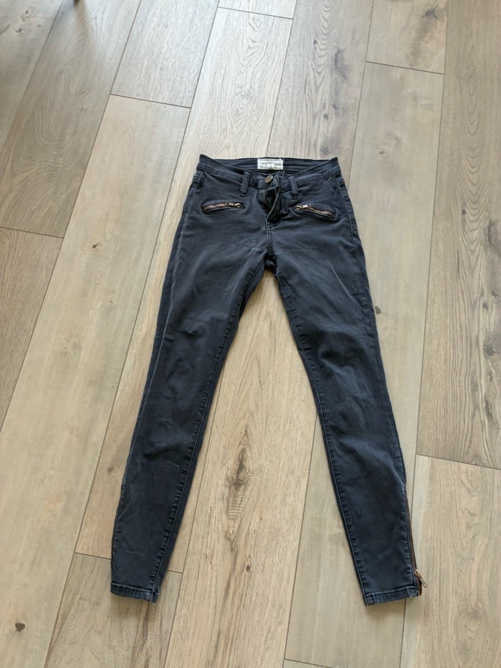Citizens Of Humanity Black Skinny Jeans with Front Zips